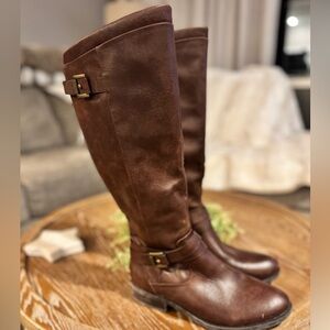 BareTraps Brown Boots